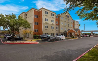 Comfort Inn & Suites Austin North Loop