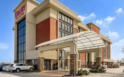 Drury Inn & Suites St. Louis St. Peters