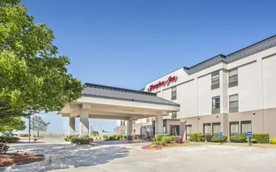 Hampton Inn Shawnee