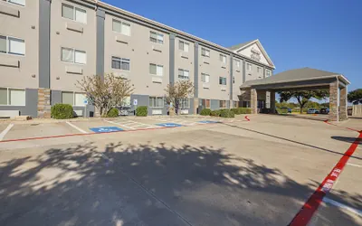 Comfort Suites Lewisville - Dallas