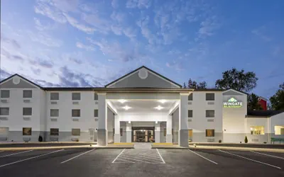 Wingate by Wyndham Pittsburgh/New Stanton