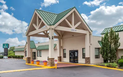 Quality Inn & Suites Hanes Mall