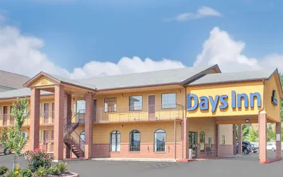 Days Inn by Wyndham Fayetteville