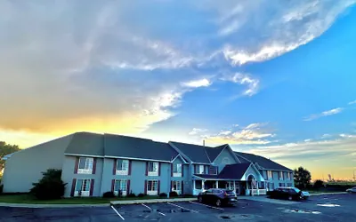 Quality Inn & Suites Alexandria