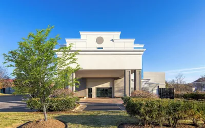 Holiday Inn Express & Suites Leesburg - Historic District by IHG