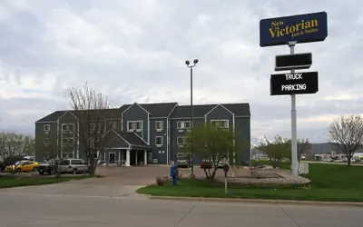 New Victorian Inn & Suites in Sioux City, IA