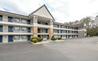 Studio 6 Columbus, GA – Columbus Airport