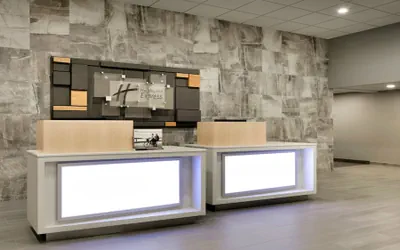 Holiday Inn Express Williamsbrg Busch Gardens Area by IHG