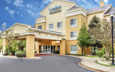 Comfort Inn & Suites Camden