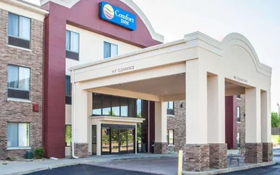 Comfort Inn Lees Summit @ Hwy 50 & Hwy 291