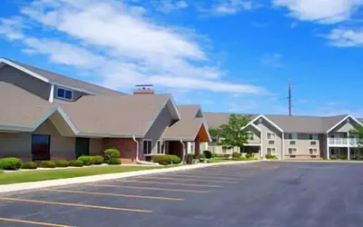 AmericInn by Wyndham Manitowoc