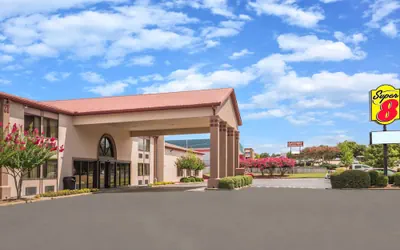 Super 8 by Wyndham Oxford