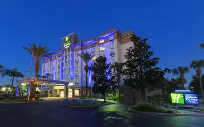Holiday Inn Express & Suites S Lake Buena Vista by IHG