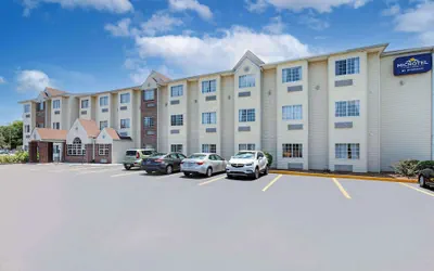 Microtel Inn & Suites by Wyndham Cordova Memphis I-40 East
