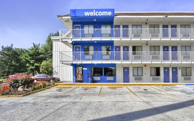 Motel 6 New Cumberland, PA - Harrisburg - Hershey South