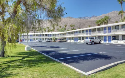 Motel 6 Palm Springs, CA - East - Palm Canyon