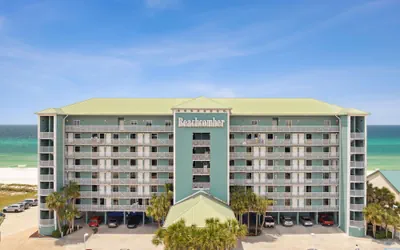 Beachcomber Beachfront Hotel, a By The Sea Resort