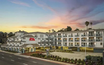 Hampton Inn & Suites Hermosa Beach