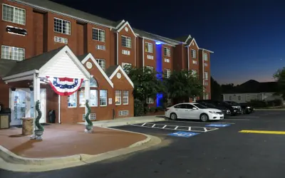 Microtel Inn & Suites by Wyndham Stockbridge/Atlanta I-75