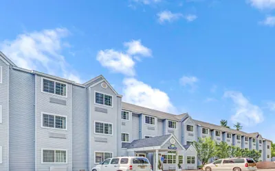 Days Inn by Wyndham Sturbridge