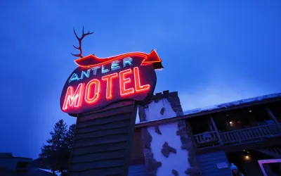 Antler Inn