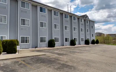 Spark by Hilton Clarion