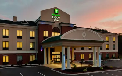 Holiday Inn Express & Suites White Haven - Poconos by IHG