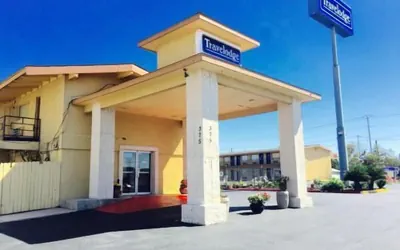 Travelodge by Wyndham New Braunfels