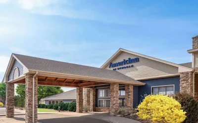 AmericInn by Wyndham Shakopee Near Canterbury Park