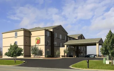 Super 8 by Wyndham Corydon