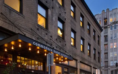 Commodore Hotel