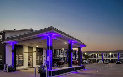 Studio 6 Fort Worth, TX -Stockyards East