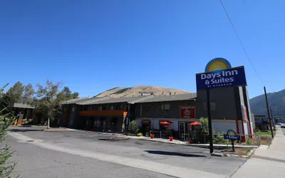 Days Inn and Suites by Wyndham Downtown Missoula-University