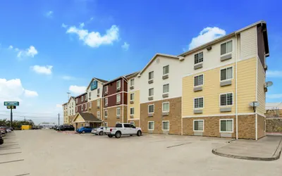 WoodSpring Suites El Paso I-10 Southeast