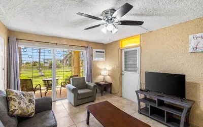 A Getaway To A Getaway 1 Bedroom Condo by RedAwning