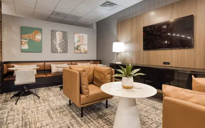 Holiday Inn Nashville Airport by IHG