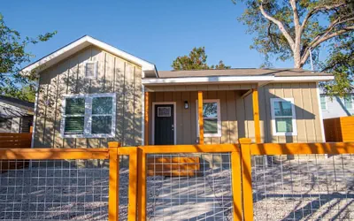 Escape to 4BR 3BA Brand New Downtown Home