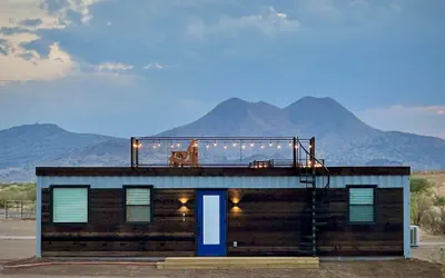 New Southwest Shipping Container-in Alpine