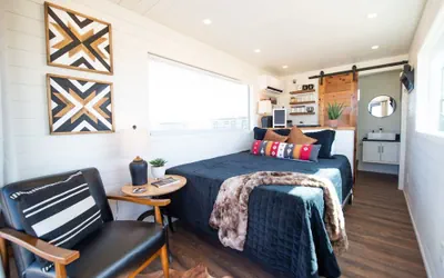 New The Buffalo -shipping Container in Alpine