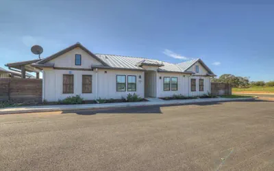 Hill Country Wine Hideaway