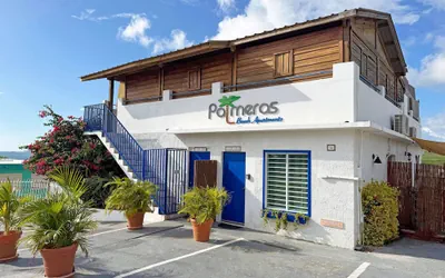 Palmeras Beach Apartments