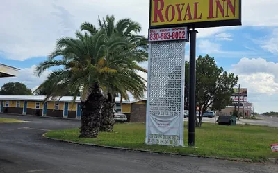 Royal Inn