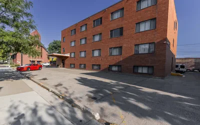 Aisling Suites-The Midtown