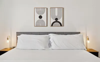 Fresh Modern Home with Pool BBQ