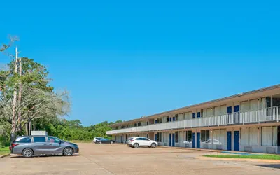 Motel 6 Hammond, LA – I 12 – I 55