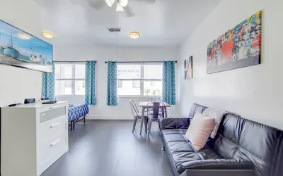 Charming Large Studio Near Ocean Dr - South Beach