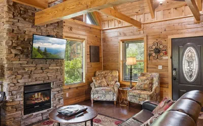 Pigeon Forge I Hot tub I Theatre I Walk to Parkway