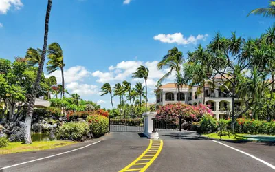 Hilton Pool Pass Incl. Serene Resort Gem