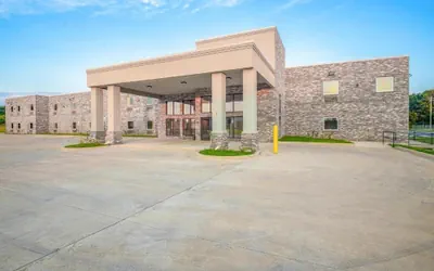 Red Lion Inn & Suites Adairsville