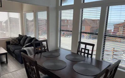 Oceanview Cabin 22 w Jacuzzi Wonderful View